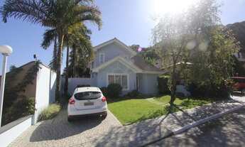 Imagem: Casa com 4 dormitórios à venda, 220 m²