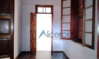 Imagem 7: Casa com 4 dormitórios para alugar, 110 m² por R$ 3.000,00/mês - Ladeira - Juiz de Fora/MG