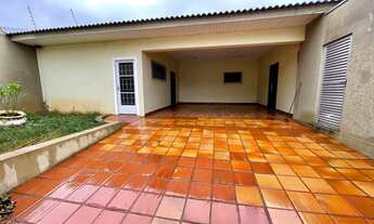 Imagem 3: Casa Térrea Comercial com 4 Quartos Próximo ao Shopping Estação