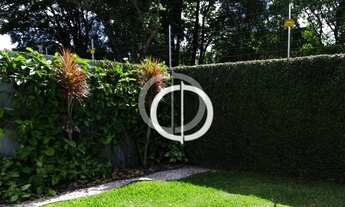 Imagem 7: Privacidade da casa de rua em localização nobre