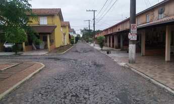 Imagem 2: Casa com 2 dormitórios à venda por R$ 190.800,00 - Rio Branco - Canoas/RS