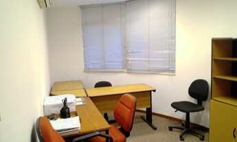 Imagem 3: Ponto comercial/Loja/Box para aluguel e venda possui 361 metros quadrados