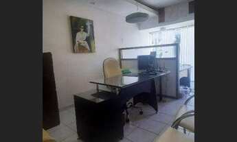 Imagem 3: Galeria Squina 48 - Espinheiro