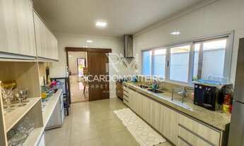 Imagem 4: Casa ampla com 3 suítes em condomínio fechado