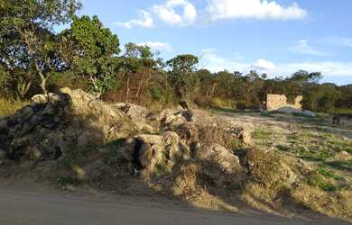 Imagem 2: Lote sem entrada com registro e escritura em Esmeraldas