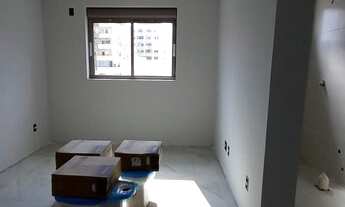 Imagem 4: 03 Suites, 02 Vagas, 01 Por andar, Lazer completo, Centro!