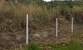 Imagem: Terreno na quadra da praia em Saquarema