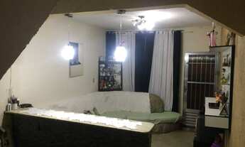 Imagem: 3 Andares $ 240.000,00 José Bonefacio