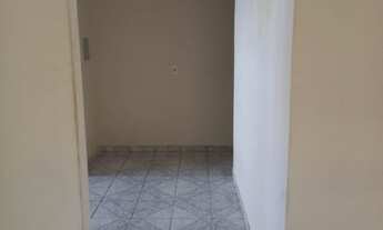 Imagem 3: Aluga-se casa na parte inferior sobrado