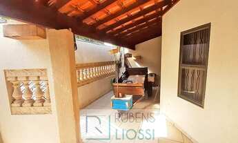 Imagem 2: Casa com 3 dormitórios e 200m2