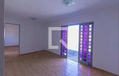 Imagem 5: Casa para Aluguel - Parque Anhanguera II, 3 Quartos, 200 m2