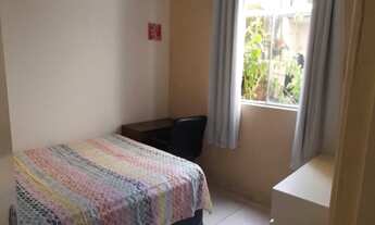 Imagem: Vaga em república feminina em quarto individual