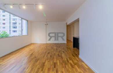 Imagem 5: RUA PERNAMBUCO - REFORMADO - 2 GARAGENS - VAGO