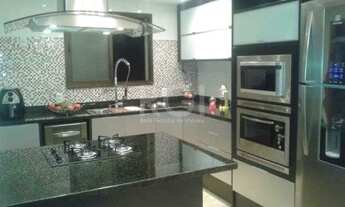 Imagem 4: Excelente apartamento localizado no bairro Bela Vista, 128 m² privativos, totalmente refor