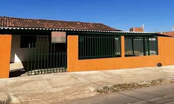 Imagem: Casa para aluguel com 718 metros quadrados