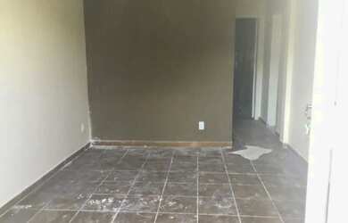 Imagem 3: Vendo sobrado de esquina com duas residências na Qr 318 da samambaia sul