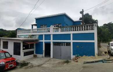 Imagem 5: Excelente casa de esquina 65 mil a vista