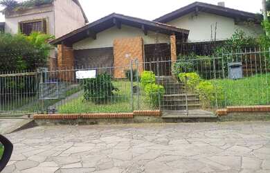 Imagem 2: Casa para Venda - 400m², 3 dormitórios, sendo 1 suites, 2 vagas - Cristal