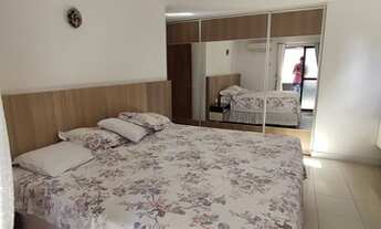 Imagem 6: Apartamento para aluguel e venda possui 193 metros quadrados com 4 quartos