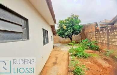 Imagem 2: Casa (residencial/comercial) no Centro com 114m2