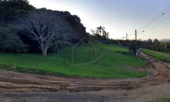 Imagem 3: Sobrado para Venda - 900m², 4 dormitórios, sendo 1 suites, 2 vagas - Lageado