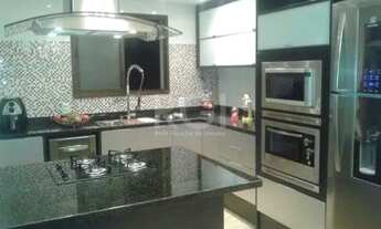 Imagem 4: Excelente apartamento localizado no bairro Bela Vista, 128 m² privativos, totalmente refor