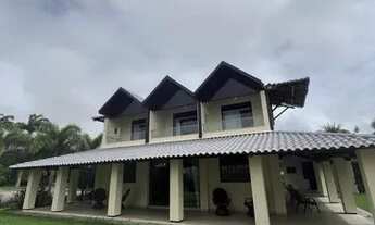 Imagem 5: Casa de condomínio para aluguel e venda possui 395 metros quadrados com 4 quartos