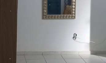 Imagem: Quarto e banheiro privativo