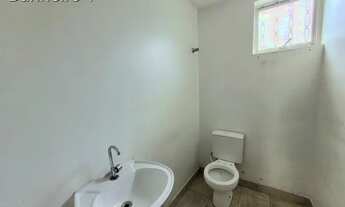 Imagem 5: Casa comercial ara locação, salão amplo, 5 salas, 4 banheiros, 3 vagas, área externa de 20