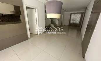 Imagem 3: Casa em condomínio para aluguel, 3 quartos, 3 suítes, 1 vaga, JARDIM KARAÍBA - Uberlândia