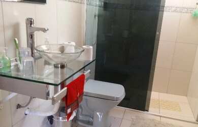 Imagem 6: Casa para Venda - 128m², 2 dormitórios, 6 vagas - Medianeira