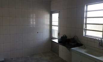 Imagem 2: Aluga-se casa com 4 cômodos - próximo a estação de trem de Perus