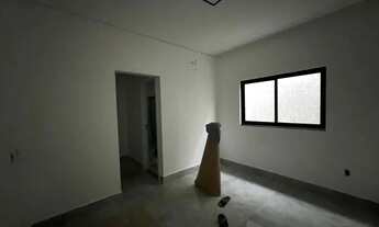 Imagem 3: Casa Vicente Pires Rua 06 - Lote 400m² - 03 Suites, SPA, churrasqueira