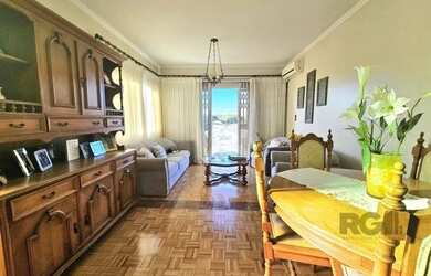 Imagem: Casa 4 dormitórios no bairro Partenon