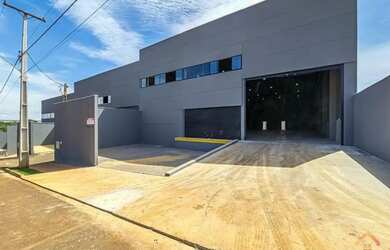 Imagem 2: Barracão à venda em Londrina, Cilo 2, com 1600 m²