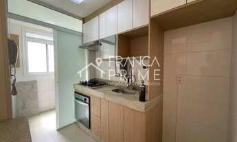 Imagem 2: Excelente apartamento com armários planejados, cooktop, forno e depurador