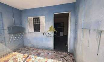 Imagem 5: Excelente lote com casa construida no Bairro Maria Goreti