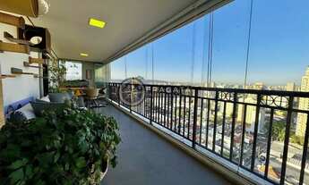 Imagem 2: Apartamento à venda com 223 m² com 4 suítes e 4 vagas de garagem - Vila Romana/SP