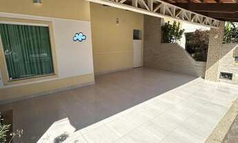 Imagem: Casa 3/4 sendo 1 suíte, próxima a Av