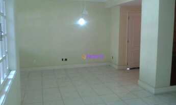 Imagem 6: Excelente casa em Condomínio, Duplex, 4 quartos, Piscina, Churrasqueira, varanda, muito tr