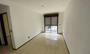 Imagem 2: APARTAMENTO NO CENTRO 01 DORMITÓRIO COM SACADA