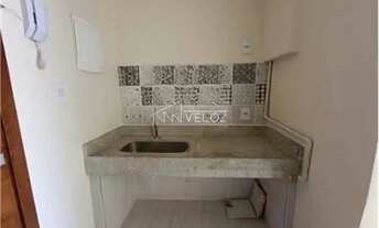 Imagem: Kitnet/Conjugado / Residencial / Centro