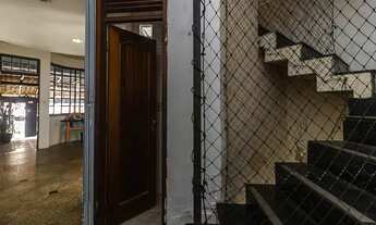 Imagem 6: CASA COM 3 QUARTOS SENDO 1 SUÍTE E 3 PAVIMENTOS E QUINTAL - ACEITA FINANCIAMENTO