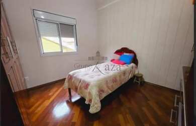 Imagem 7: Oportunidade - Casa - Sobrado - Jardim das Indústrias - 3 Dormitórios - 183m²