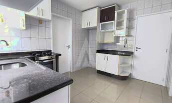 Imagem 5: Apartamento residencial com 3 quartos, sendo um deles suite, cozinha com armários e sacada