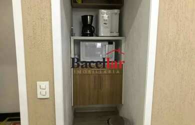 Imagem 7: Sala : / Comercial / Portuguesa