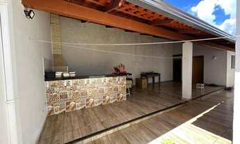 Imagem: Casa com Área Gourmet 2 Quartos Bairro