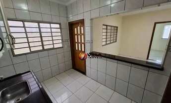 Imagem 7: Casa com 3 dormitórios para alugar por R$ 2.699/mês - Vila Mariana - Americana/SP
