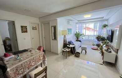 Imagem 2: Apartamento de 2 quartos, suíte e 1 vaga de garagem no bairro Santana em POA/RS