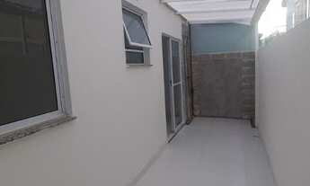 Imagem 3: AP 2/4 c/ 2 áreas privativas. Solar de Vilas